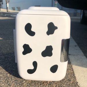 NEW NEVER USED Cooluli Mini Beauty Refrigerator